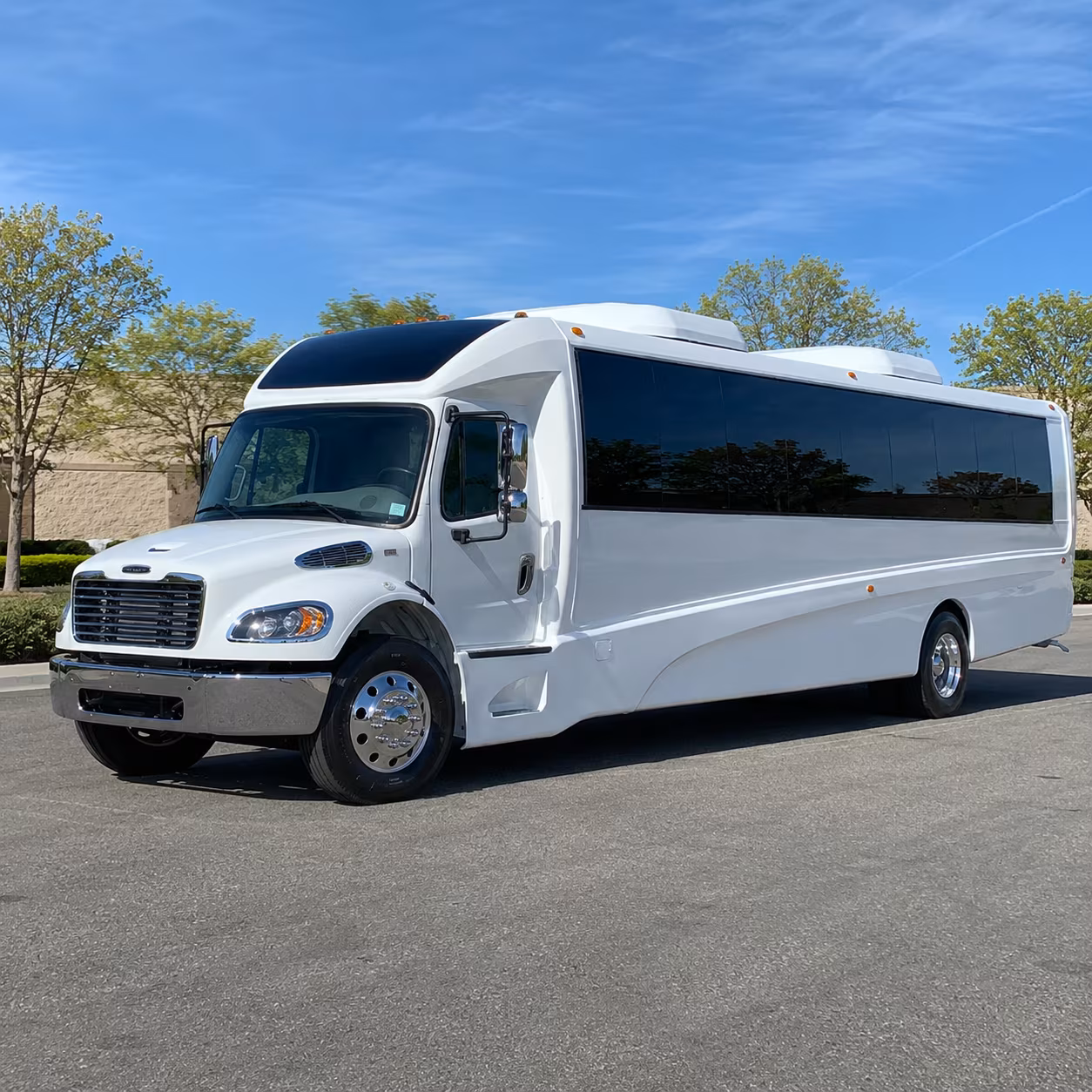 queens 20 passenger minibus