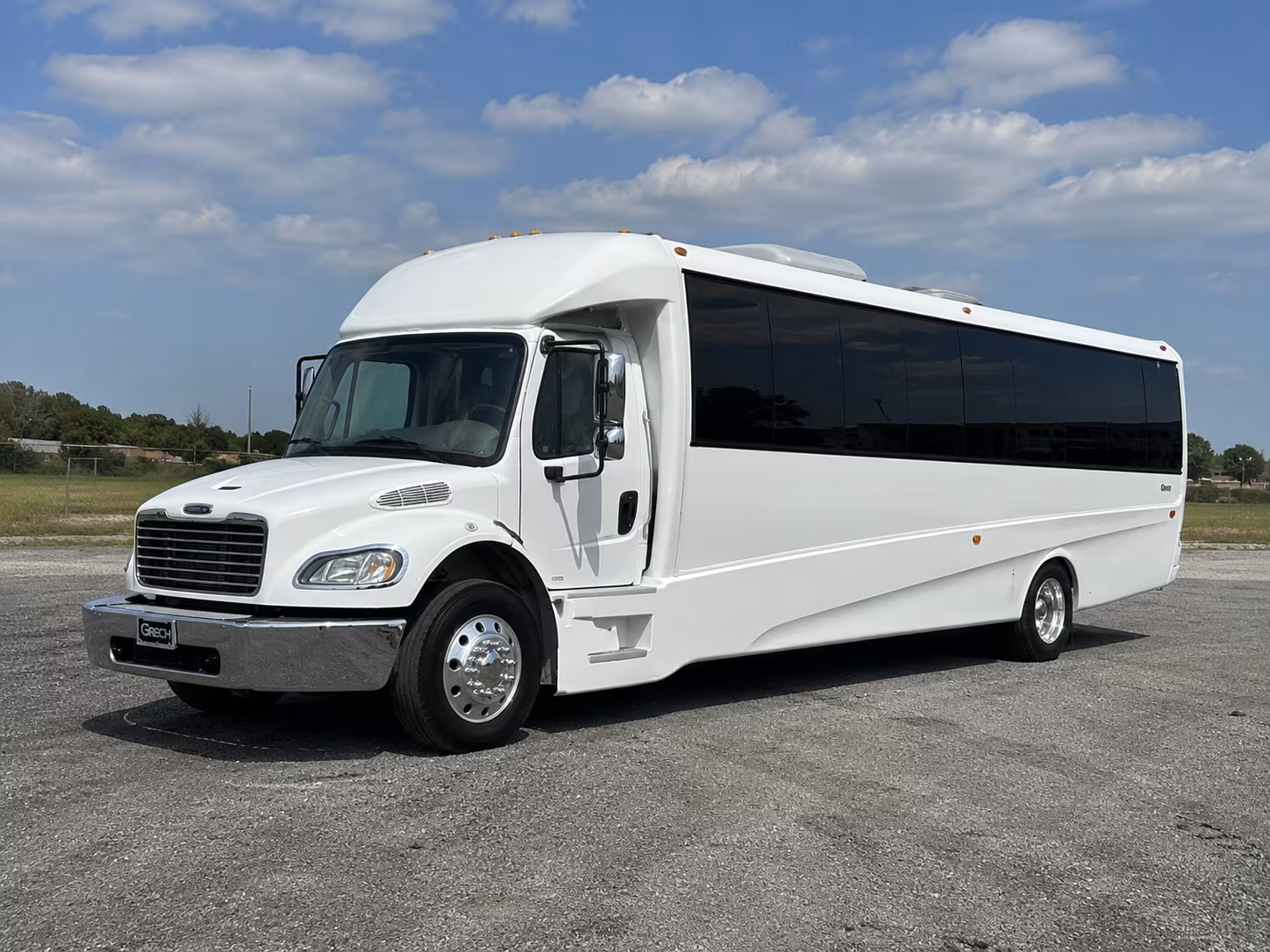 queens 50 passenger party bus
